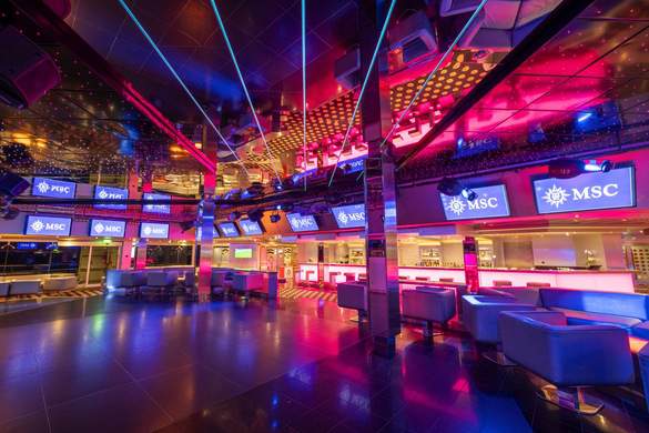 MSC Cruises MSC Orchestra R32 Disco 2 ©MSC Rights - Ivan Sarfatti.jpg